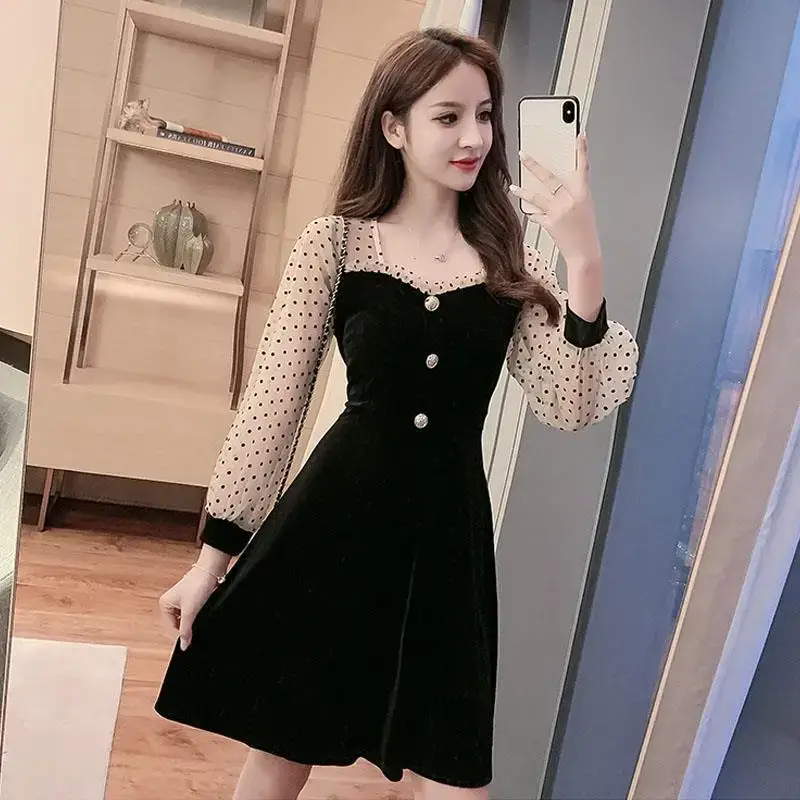 Black Velvet Long Sleeve Dress for Women 2024 - Image 3