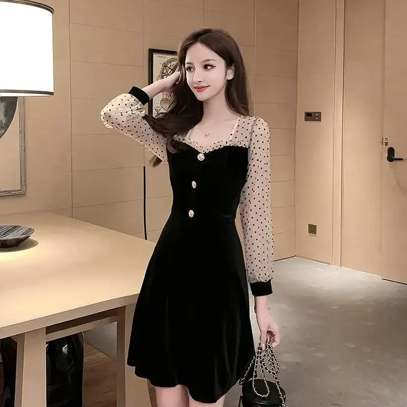 Black Velvet Long Sleeve Dress for Women 2024 - Image 4