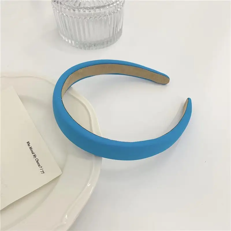 Gentle Cream Sponge Head Hoop for Women - Image 11