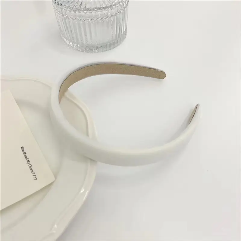 Gentle Cream Sponge Head Hoop for Women - Image 17