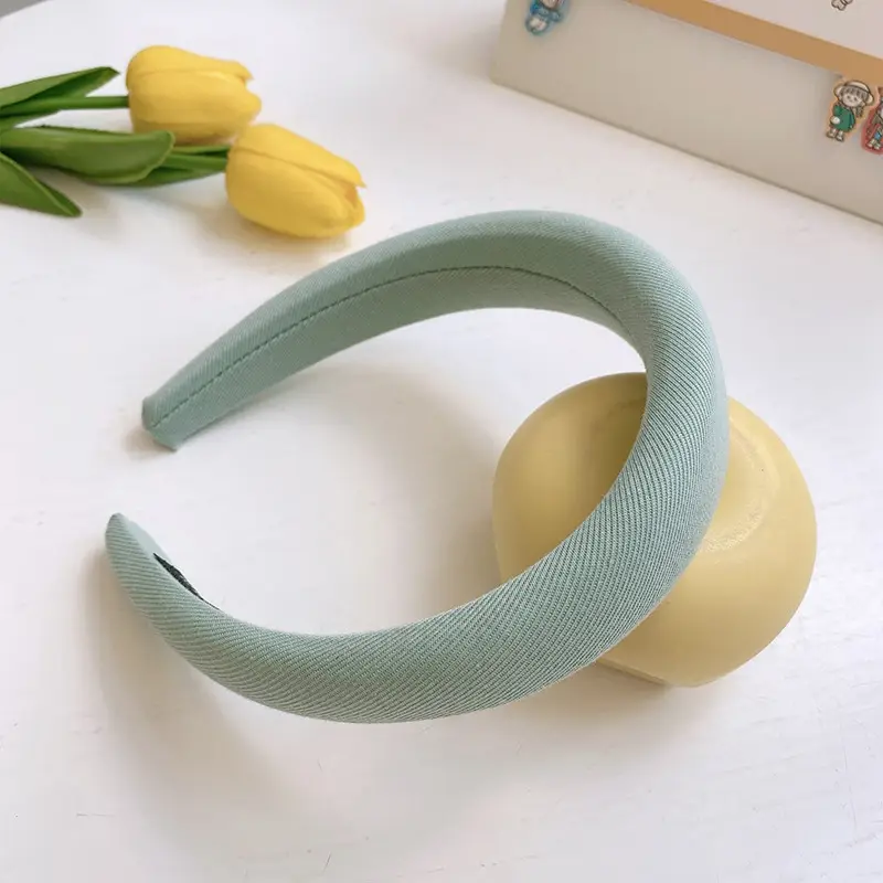 Gentle Cream Sponge Head Hoop for Women - Image 3