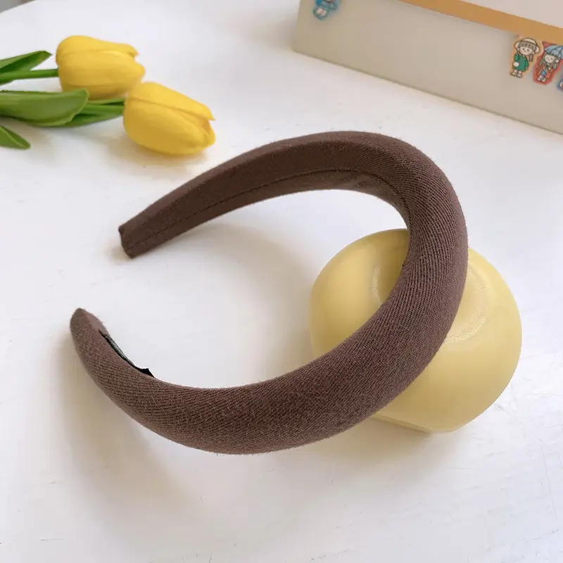 Gentle Cream Sponge Head Hoop for Women - Image 9