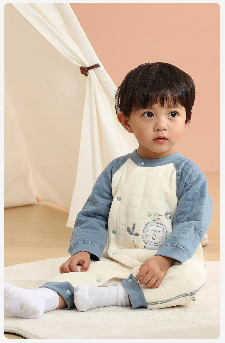 Warm Baby's Cotton Padded One-Piece Suit — feature 11