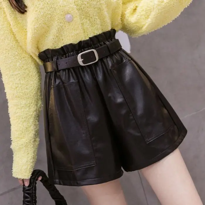 Black Fleece Belted Shorts for Women 2025 - Image 3