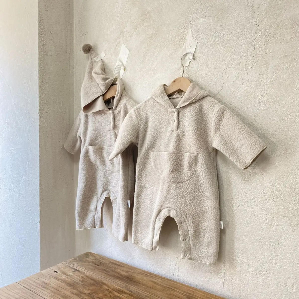 Thickened Hooded Plush Baby Suit for Boys Girls Autumn Warm - Image 5