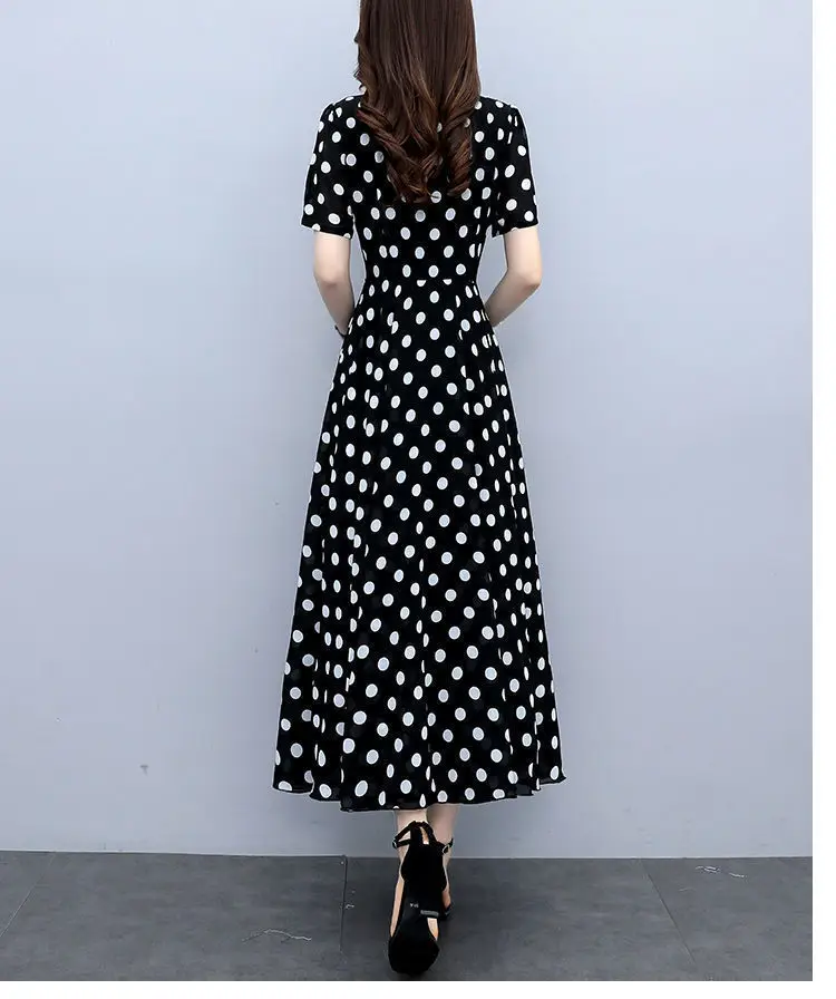 Women's Black Polka Dot Wave Point Midi Dress — feature 17