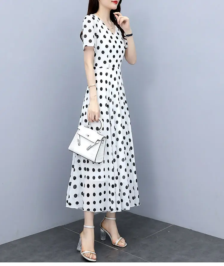 Women's Black Polka Dot Wave Point Midi Dress — feature 18