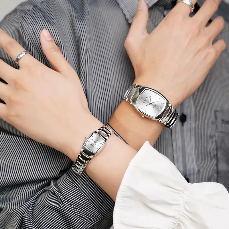 Tungsten Steel Men's Quartz Watch Luminous Waterproof - Image 3