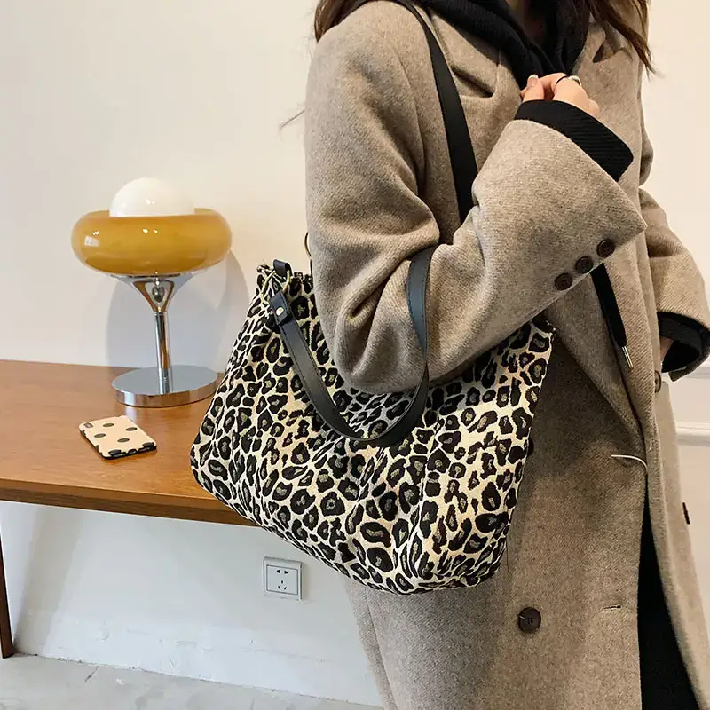 Leopard Print Women's Shoulder Bag 2021