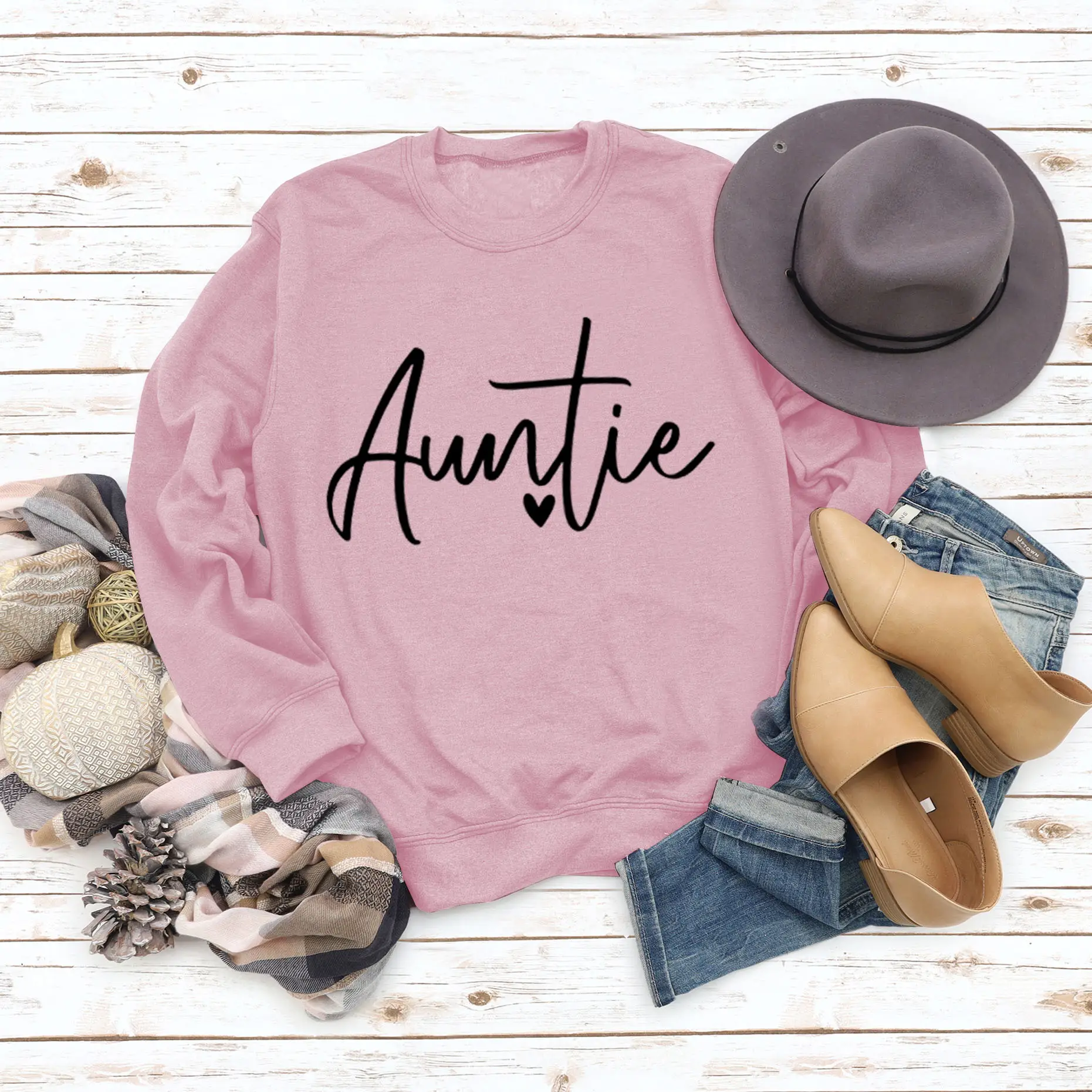 Auntie Printed Long Sleeve Crewneck Sweatshirt Grey