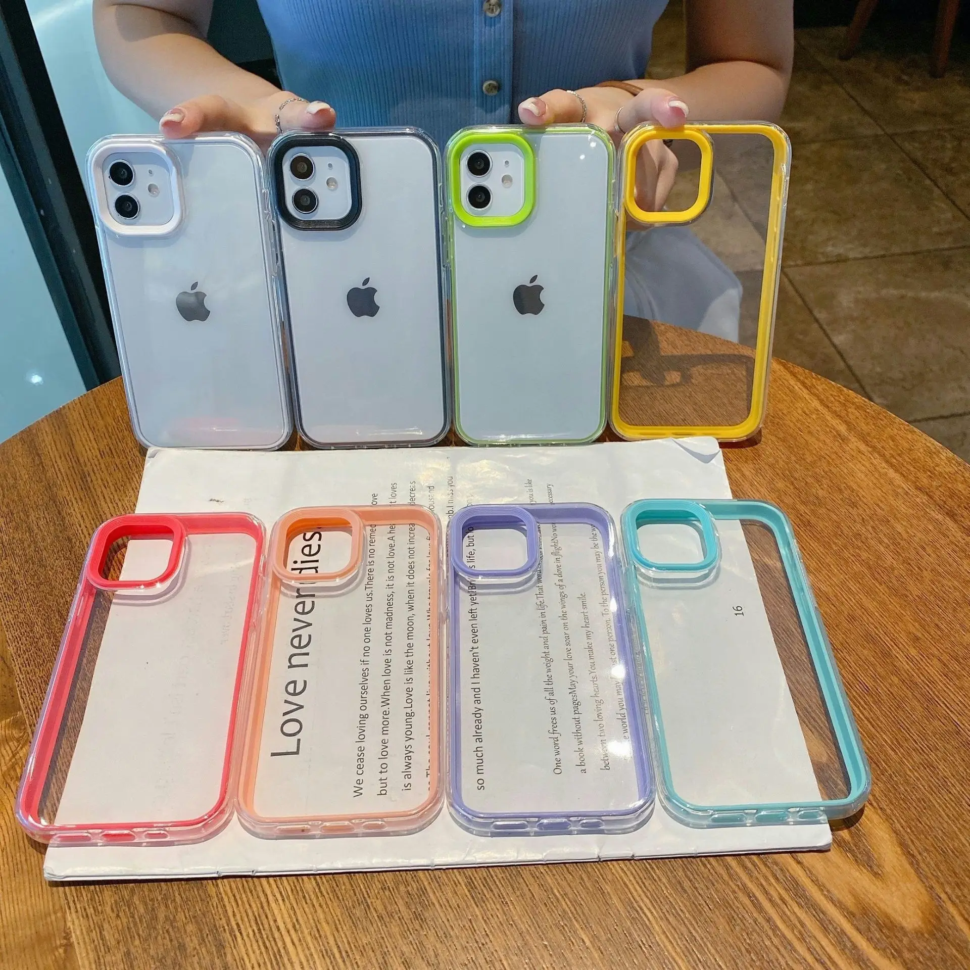 16-Pixel Anti-Fall Phone Case for 15" iPhone