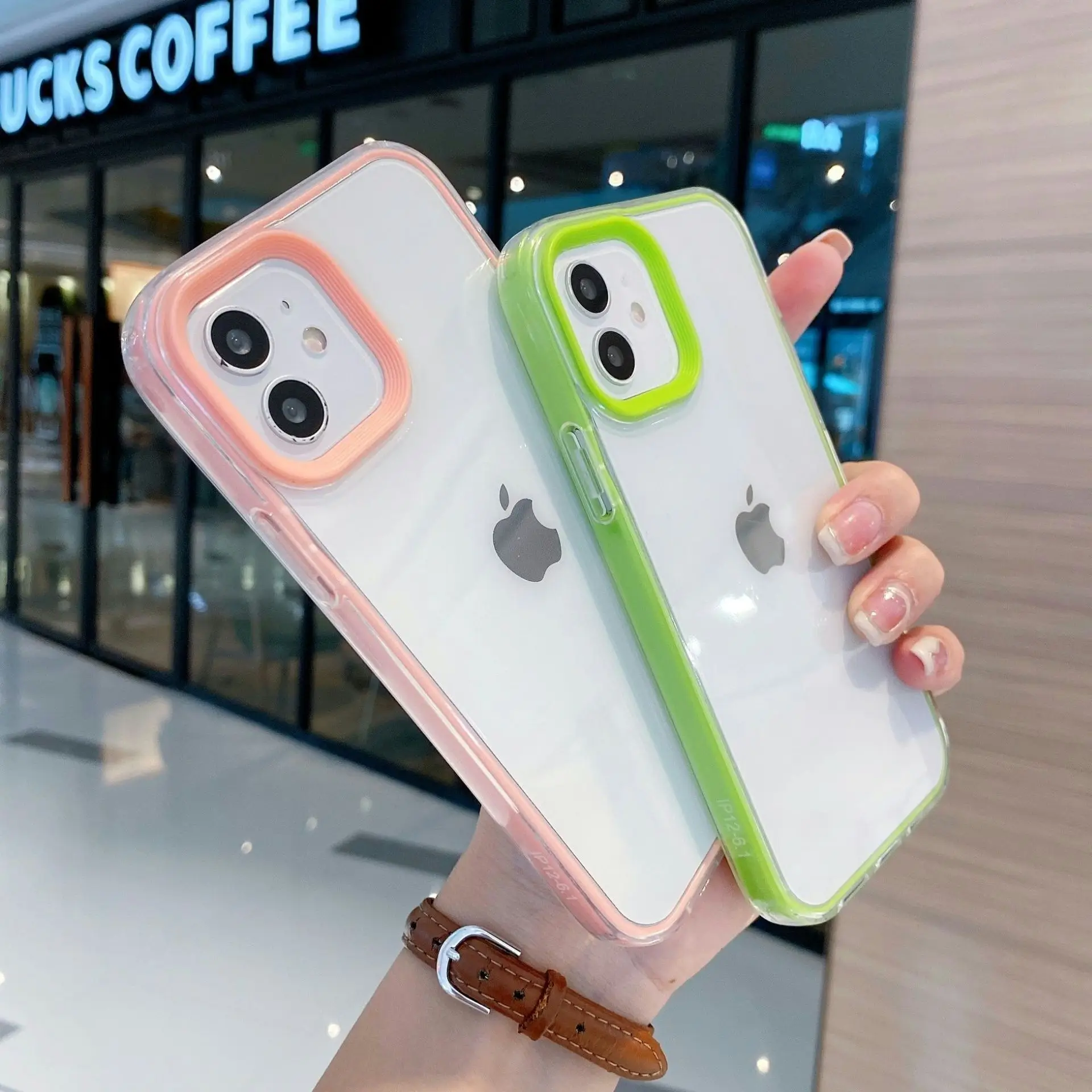 16-Pixel Anti-Fall Phone Case for 15" iPhone