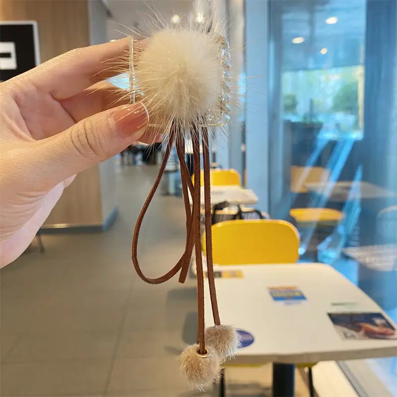 Red Plush Hair Clip for Women Korean Style Large Winter Hair Ball — feature 28