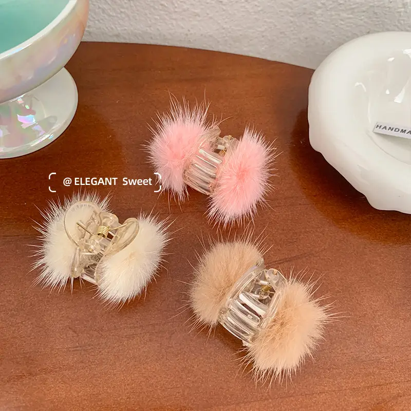 Red Plush Hair Clip for Women Korean Style Large Winter Hair Ball — feature 39