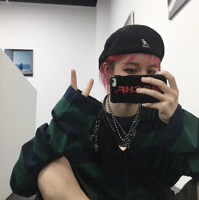 Men Women Striped Sweatshirt Autumn Loose Sleeve Top — feature 13
