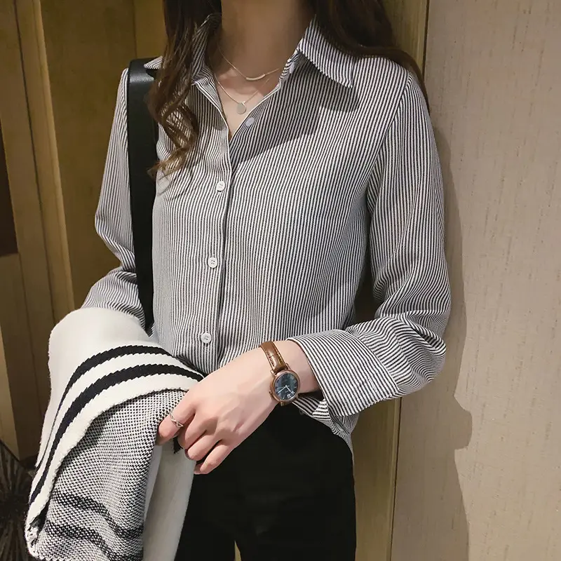 2026 Spring Plus Size Vertical Striped Shirt for Women - Image 6