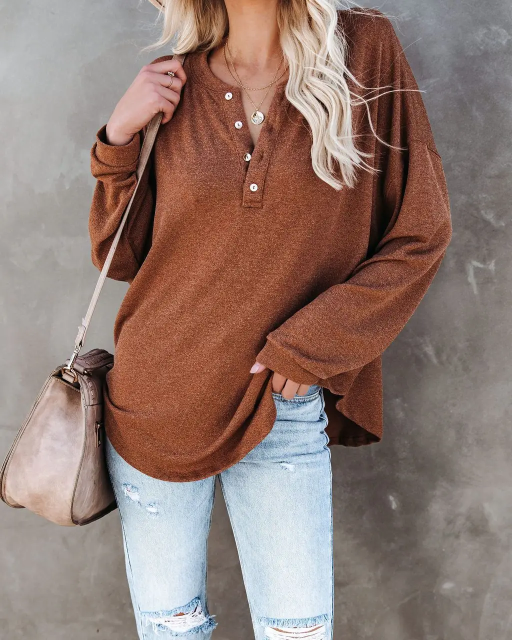 2021 Women's Green Long Sleeve Pullover T-Shirt - Image 5