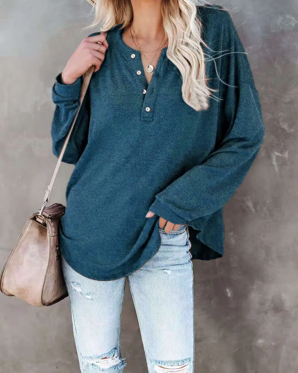2021 Women's Green Long Sleeve Pullover T-Shirt - Image 6