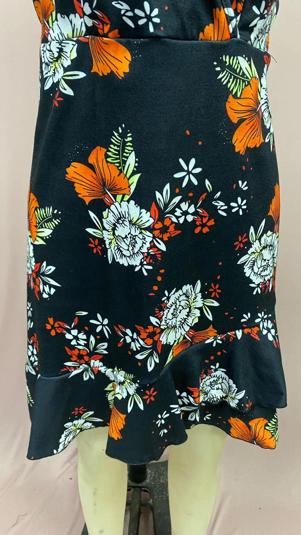 2025 Navy Floral V Neck Sleeveless Swing Dress — feature 28