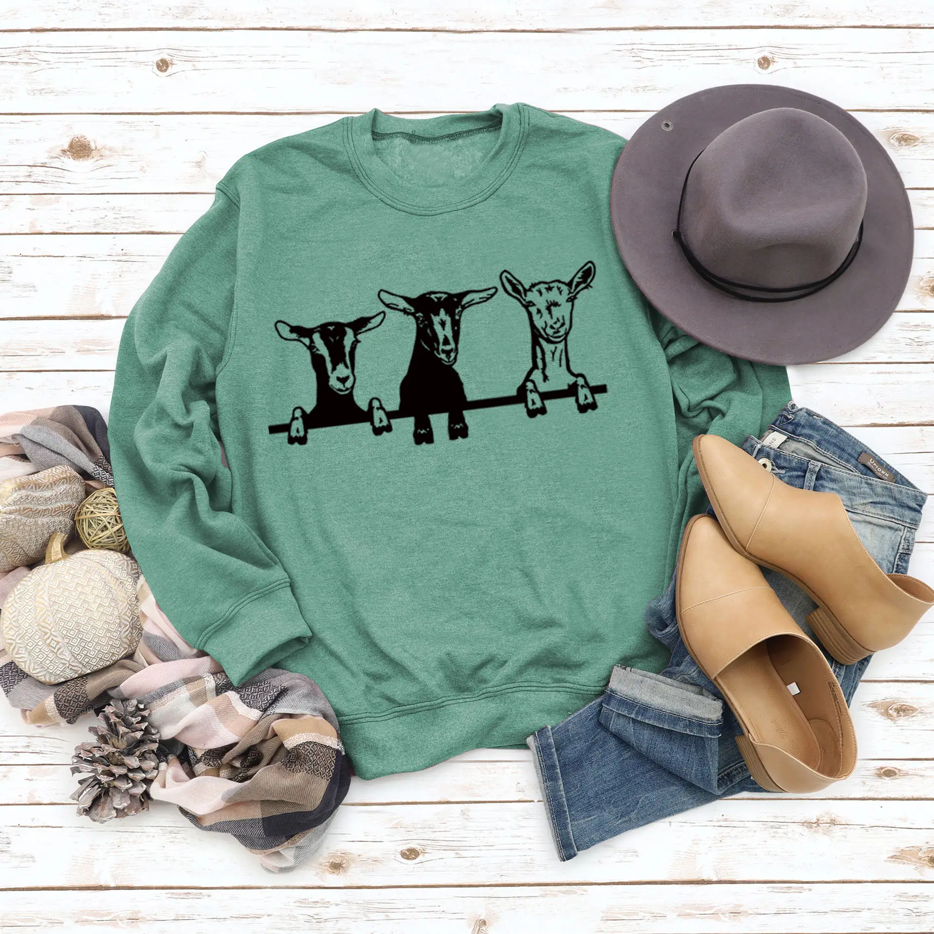Women's Printed Alpaca Sweatshirt Black Round Neck