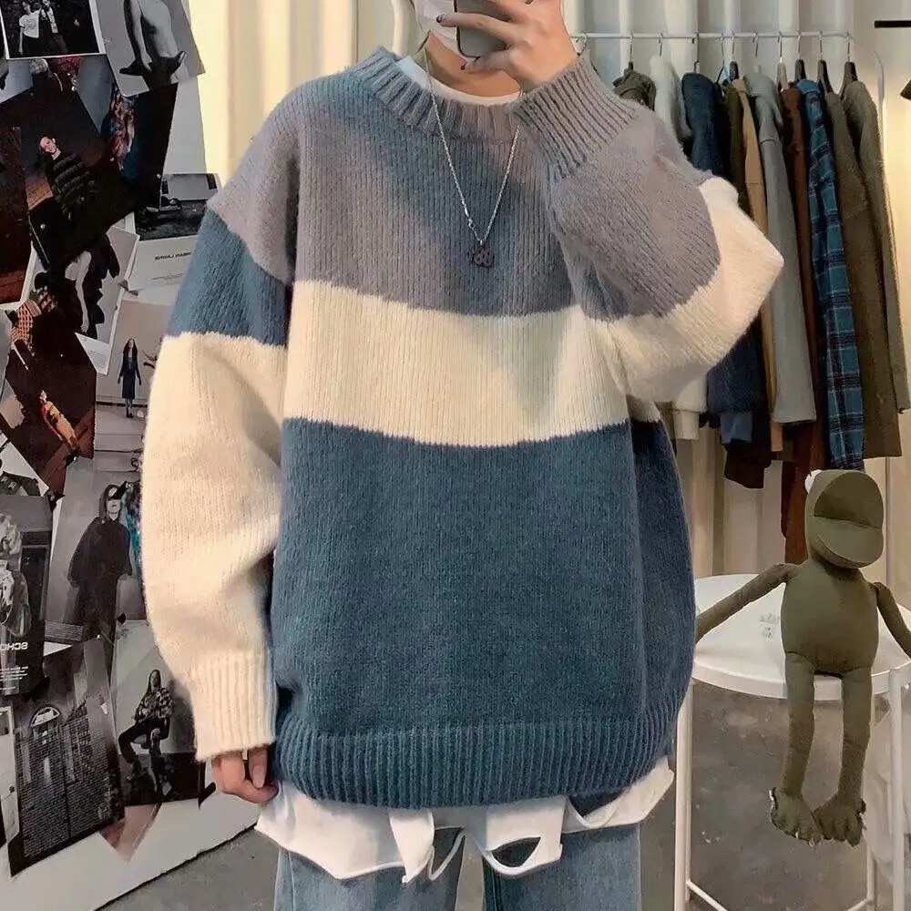 Men Korean Style Loose Fit Knit Sweater Blue White - Image 5