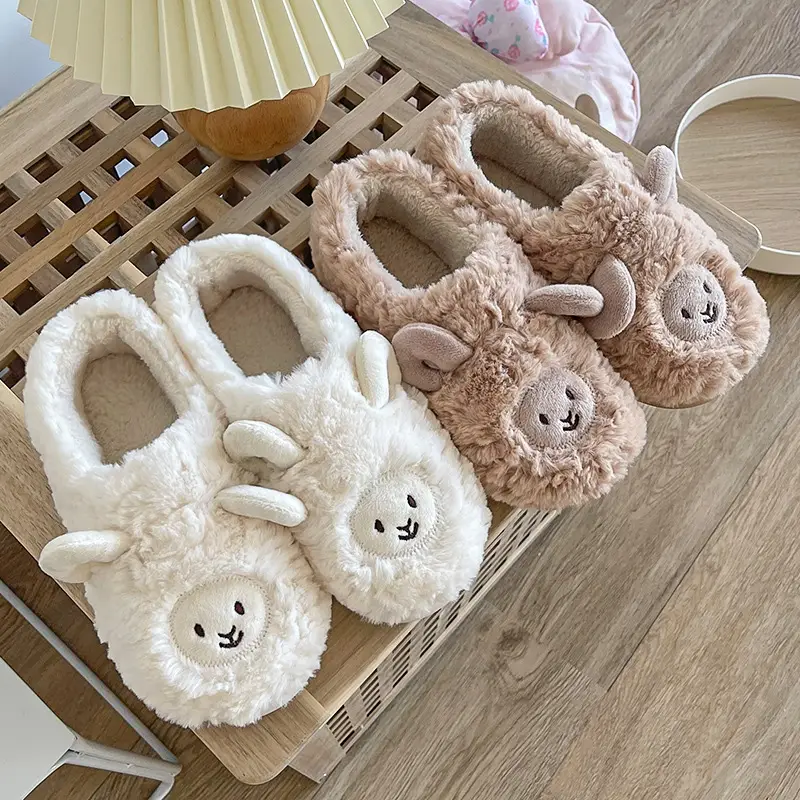 Winter Slippers with Heel, in Stock, Comfortable Home Plush Stitched Shoes for Women, Warm, Furry, Thickened for Autumn and Winter