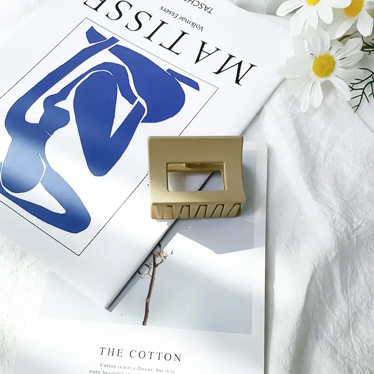 Korean Milk Coffee Claw Clip for Hair Updo - Image 12
