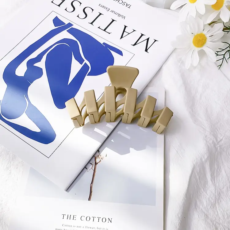 Korean Milk Coffee Claw Clip for Hair Updo - Image 2