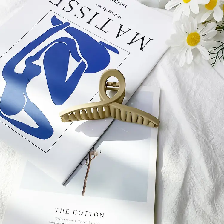 Korean Milk Coffee Claw Clip for Hair Updo - Image 4