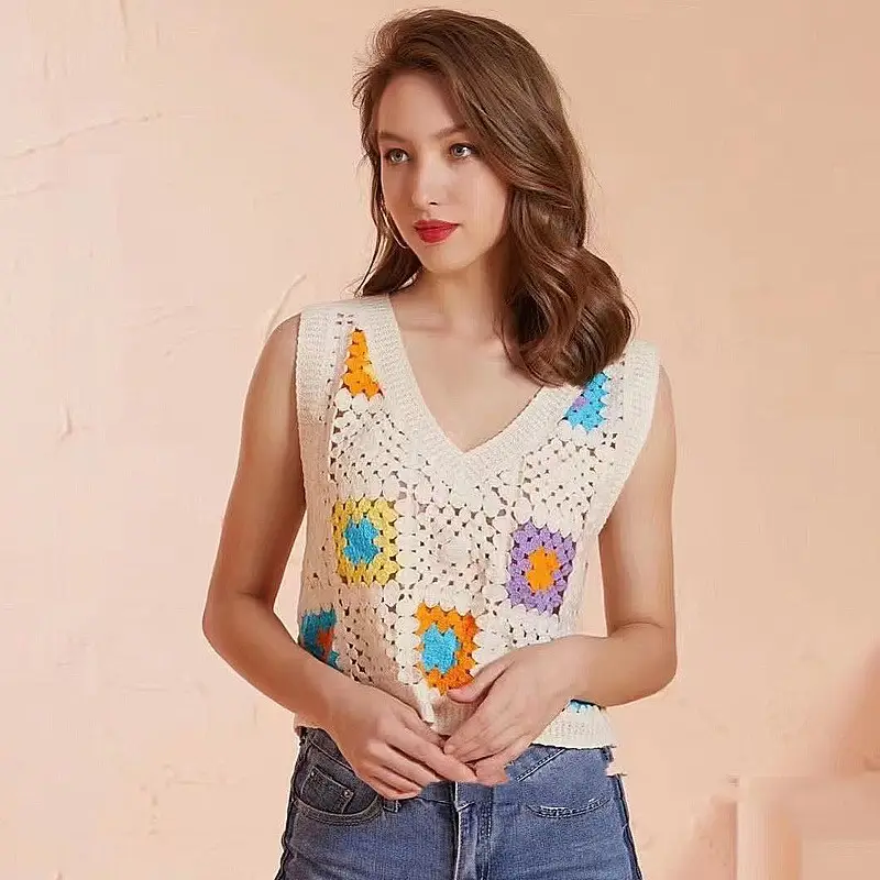 New Japanese Handmade Crochet Contrast Knitted Vest Women's Fashionable Age-reducing All-match Waistcoat Trendy Outer Wear Top - Image 12