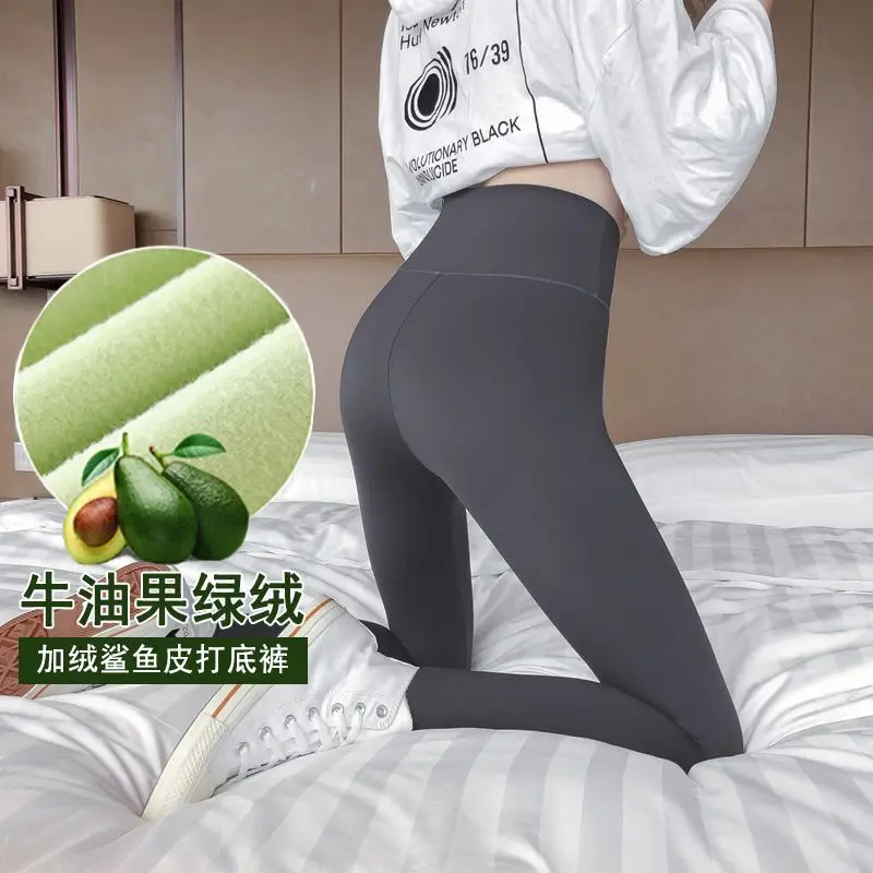 Women's Black Plus Size Warmth Thick Leggings High Waist Yoga Pants - Image 4