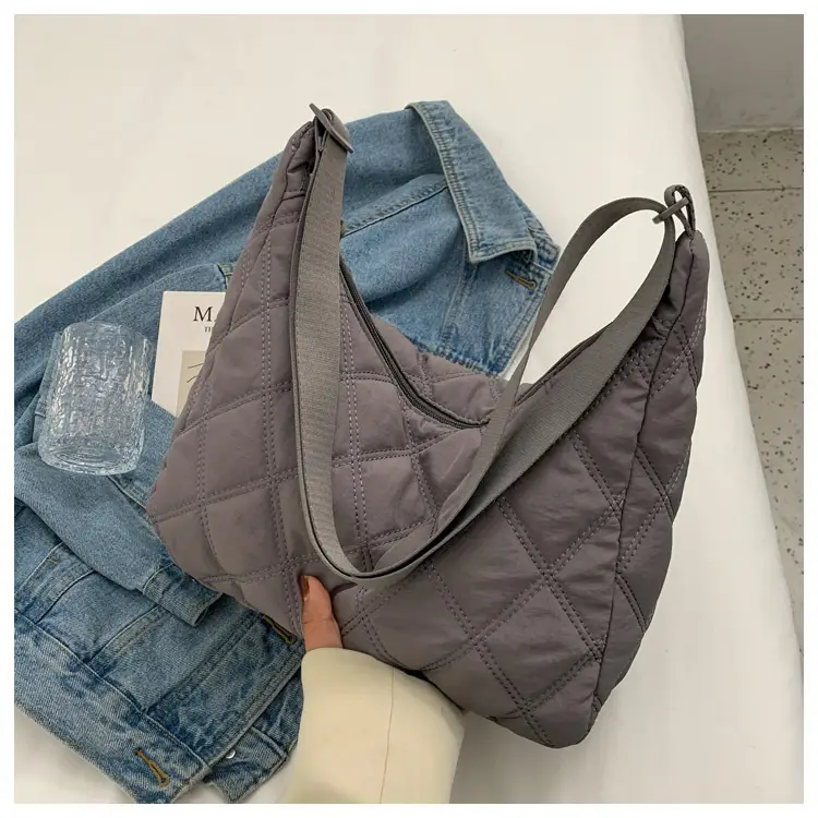 Winter Embroidered Quilted Shoulder Bag for Women — feature 103