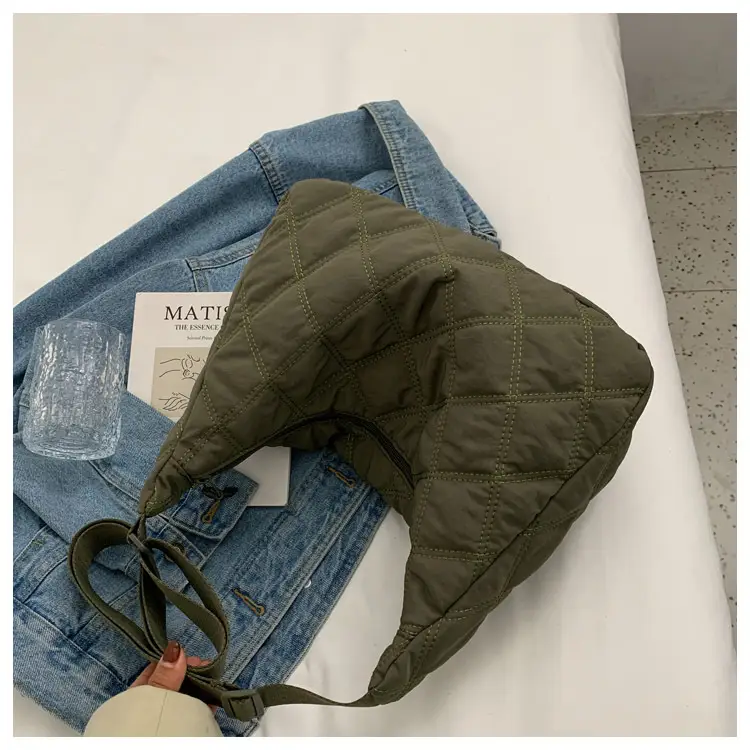 Winter Embroidered Quilted Shoulder Bag for Women — feature 113