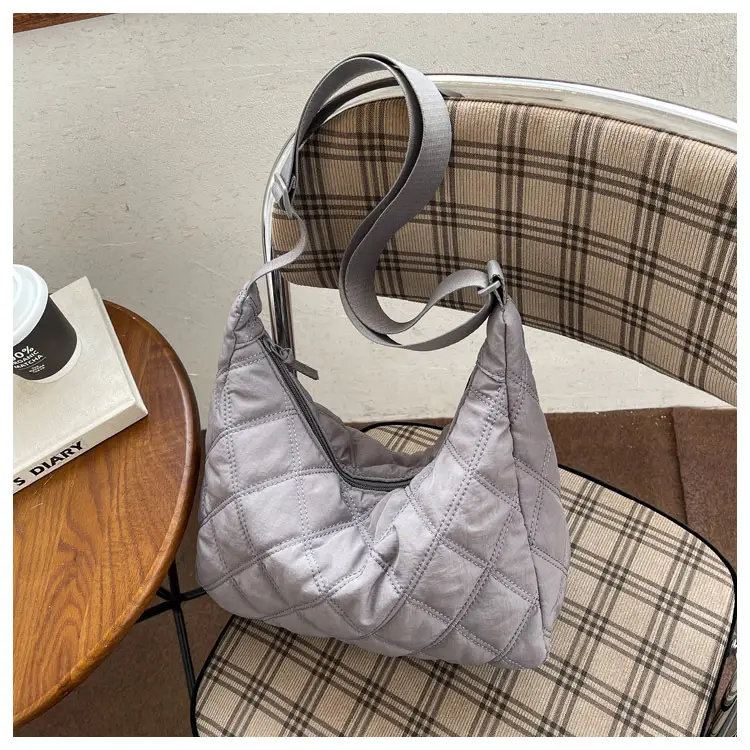 Winter Embroidered Quilted Shoulder Bag for Women — feature 127