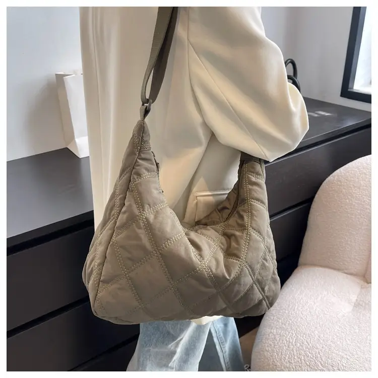 Winter Embroidered Quilted Shoulder Bag for Women — feature 53