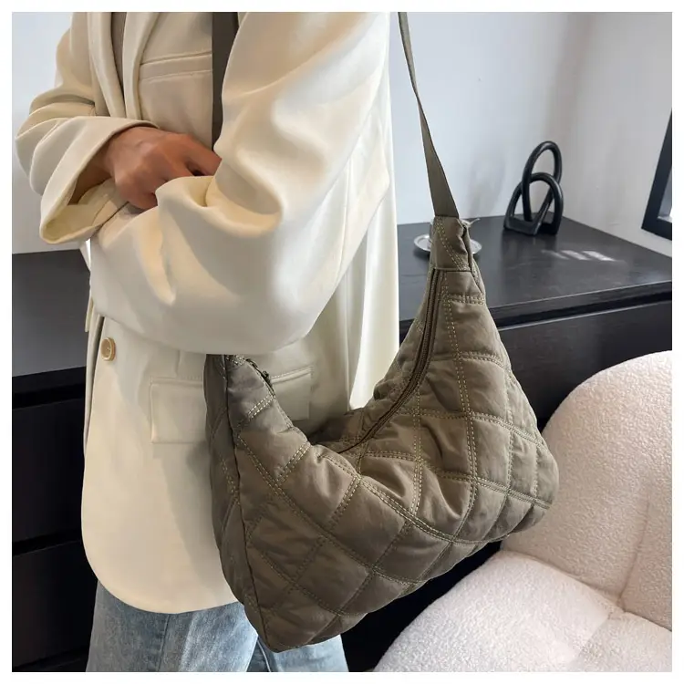 Winter Embroidered Quilted Shoulder Bag for Women — feature 55