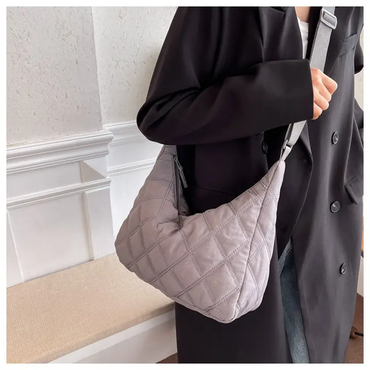 Winter Embroidered Quilted Shoulder Bag for Women — feature 64
