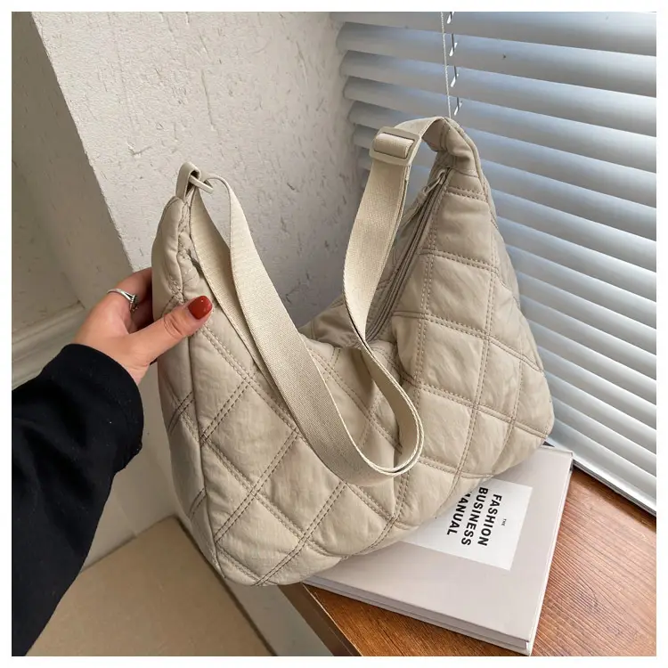 Winter Embroidered Quilted Shoulder Bag for Women — feature 92