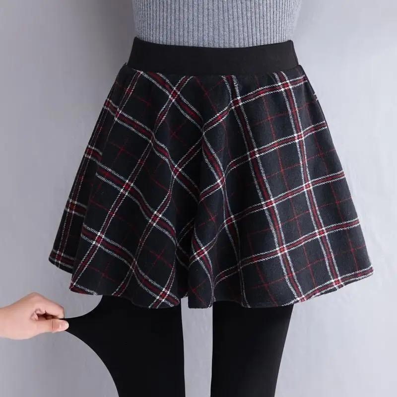 Fake Plaid Fleece Leggings Women Slim Fit Black - Image 4