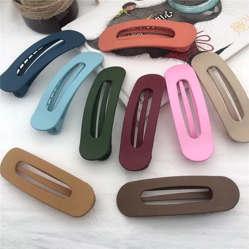 Oversized Hair Clip Back of Head Candy Color - Image 14