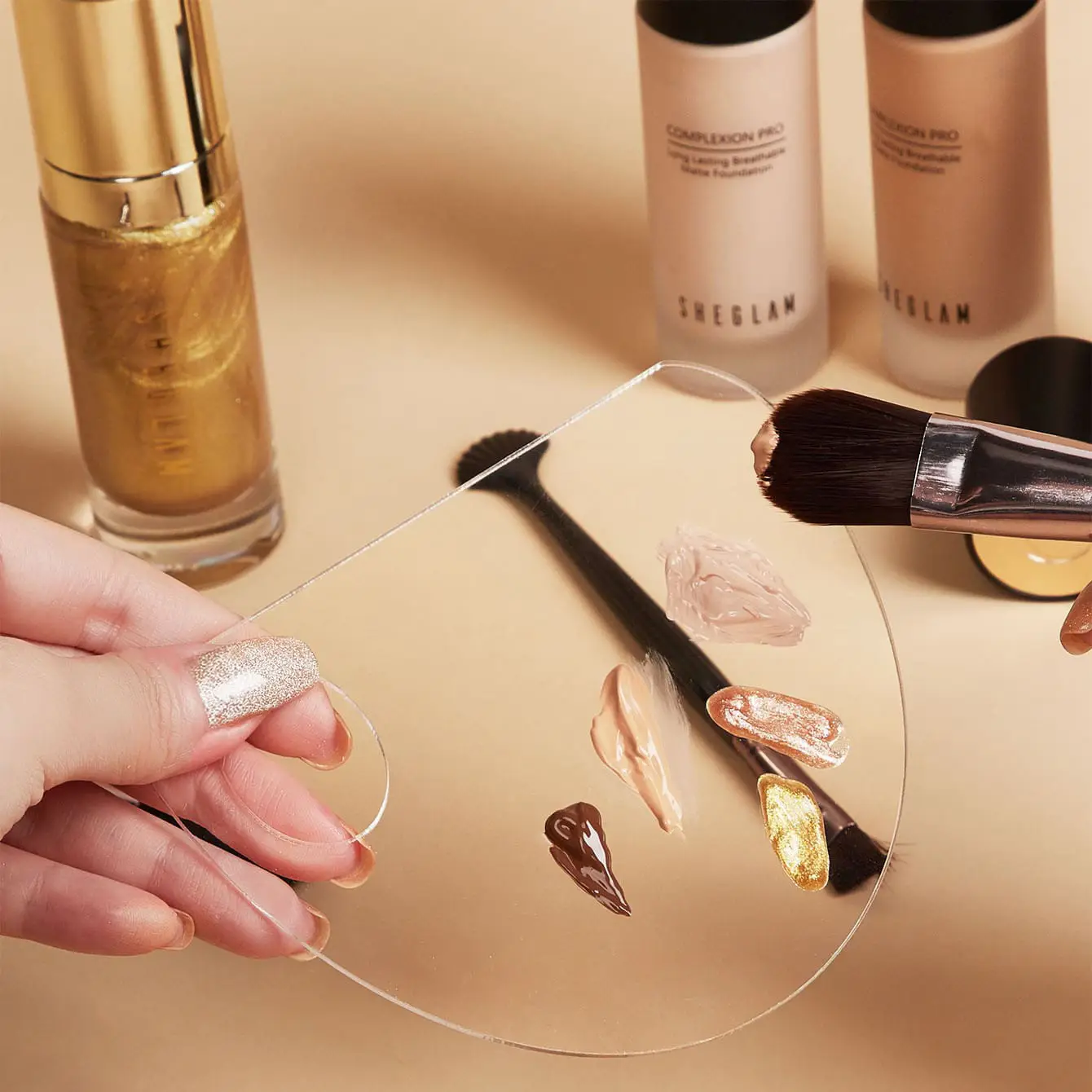Liquid Foundation Palette for Makeup Artists with Acrylic Blending Plate