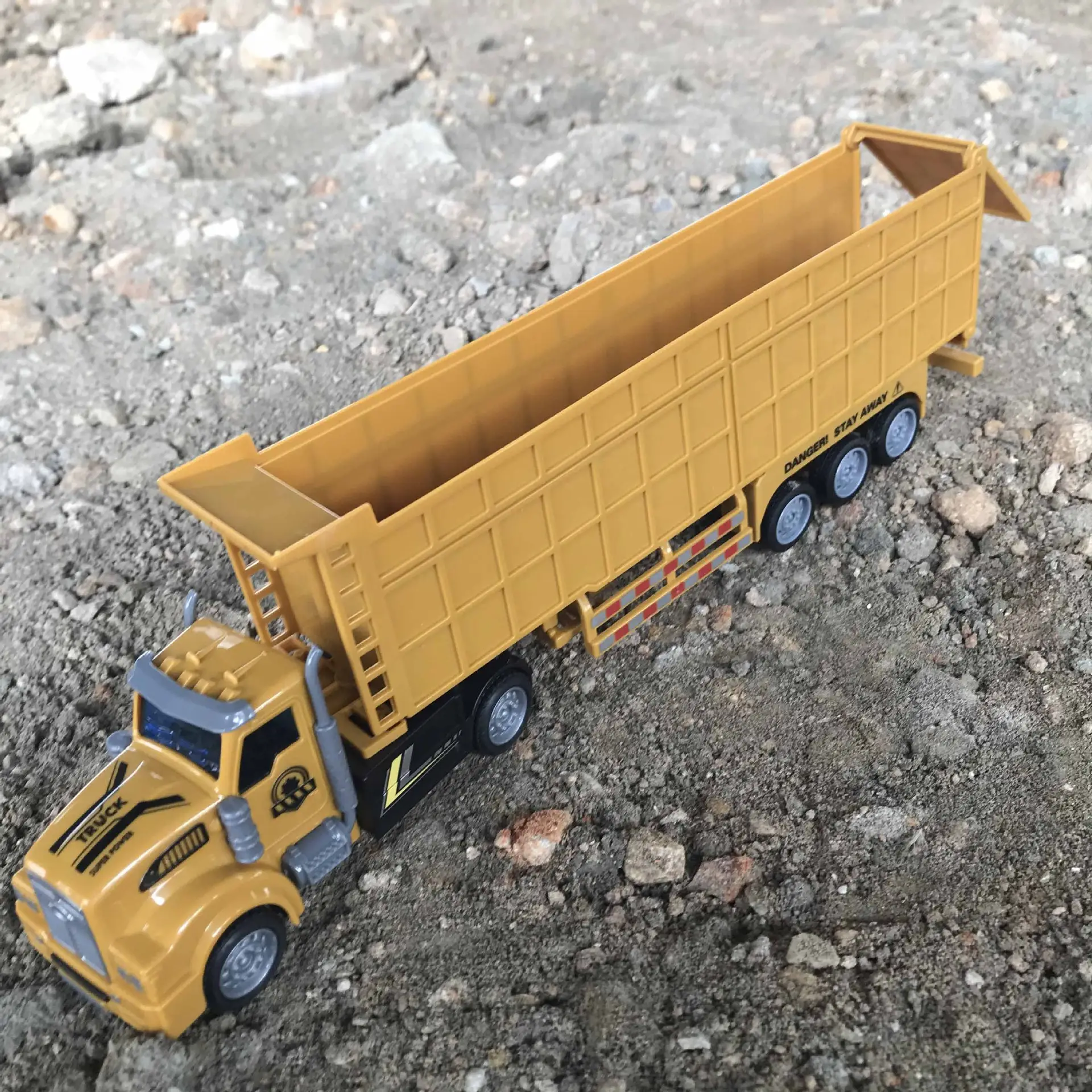 Children's Pull Back Toy Truck 38cm Yellow — feature 25