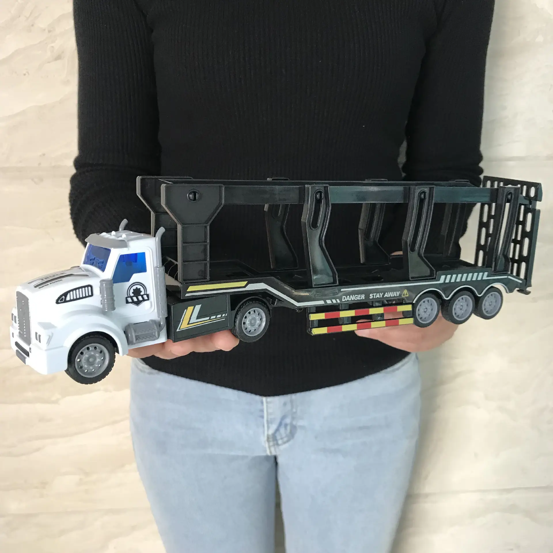 Children's Pull Back Toy Truck 38cm Yellow — feature 8