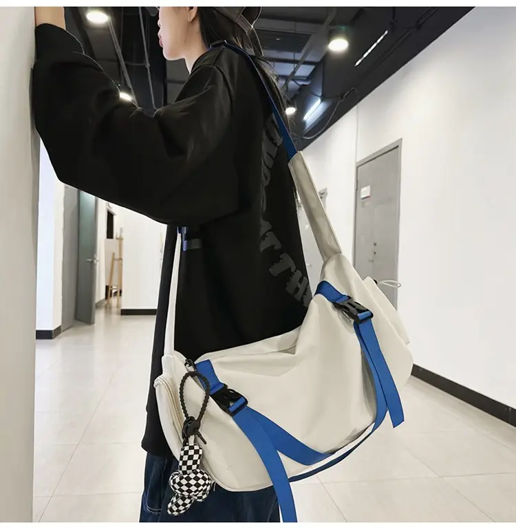 Men's Black Crossbody Bag Large Capacity Japanese Style — feature 10