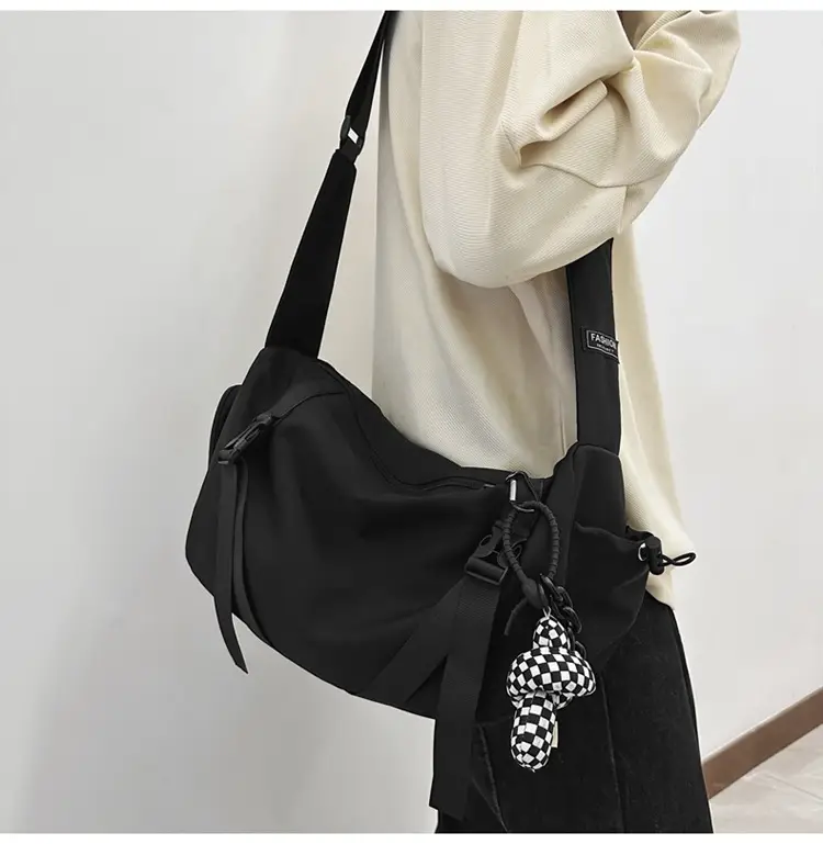 Men's Black Crossbody Bag Large Capacity Japanese Style — feature 14