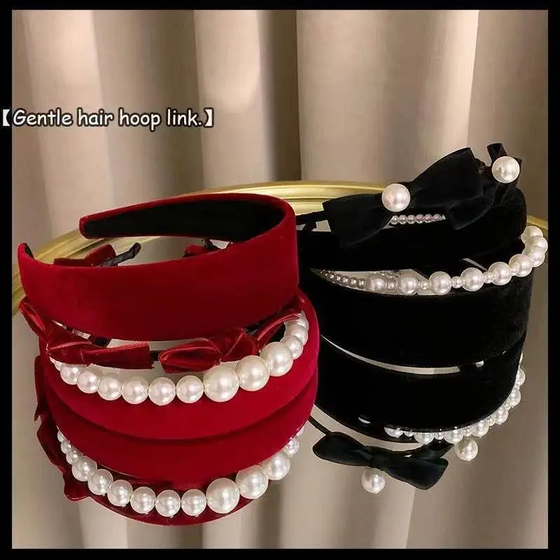 Black Pearl Hairpin Women's Winter Headband - Image 7