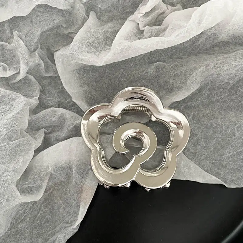 Large Hair Clip Multi-Silver Metal Geometric Shark Clip - Image 30