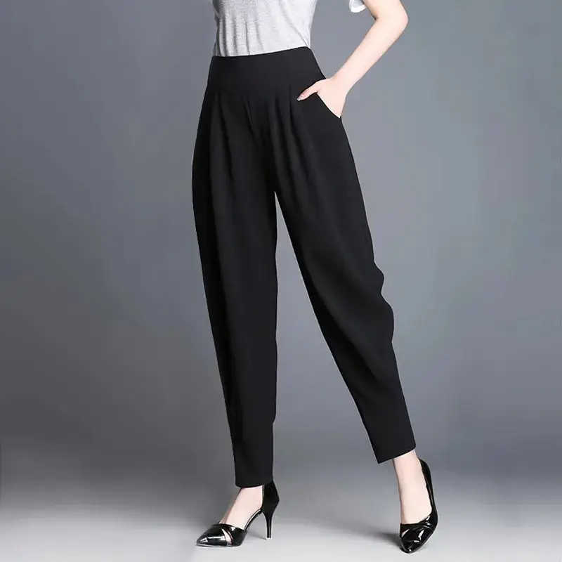 Women's Black Slim Fit Nine Point Pants Large