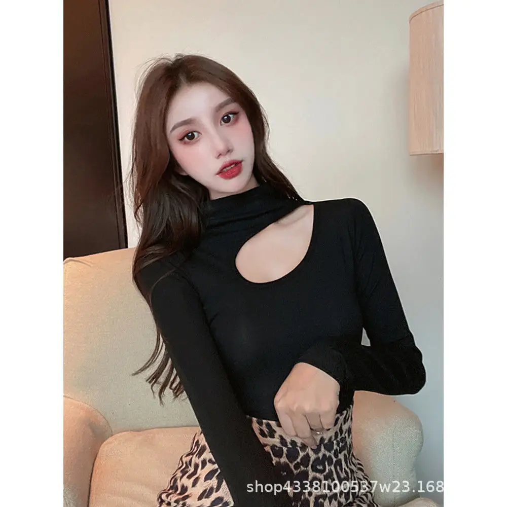 Black Hollow Neck Fleece Top Women Slim Fit Long Sleeve - Image 4