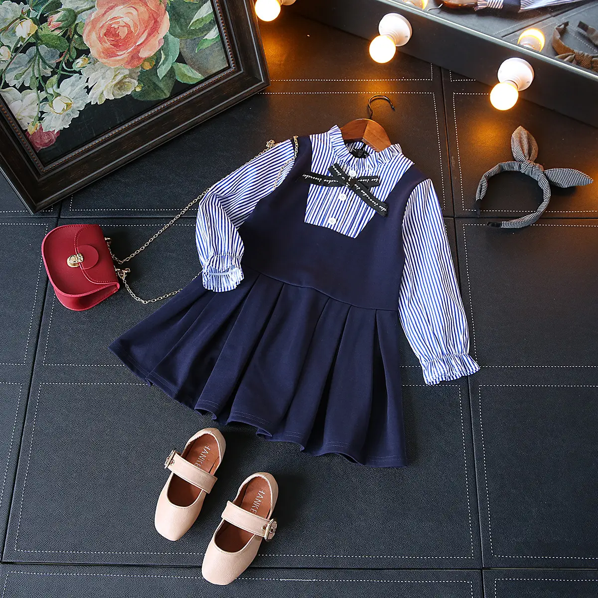 2024 Girls Long Sleeve Bow Dress Small Medium - Image 5